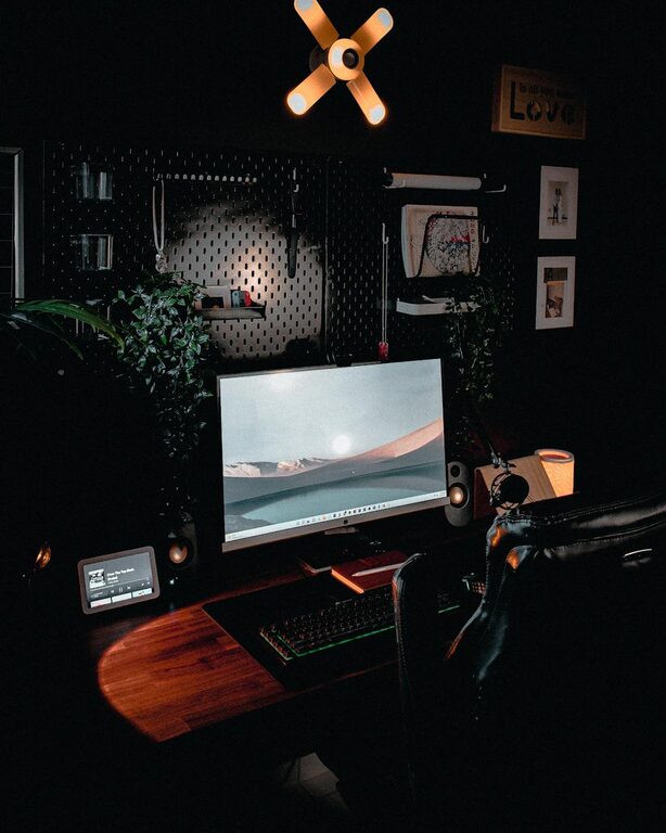 Tips for Creating a Cozy and Inviting Home Workspace