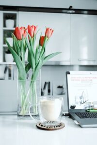 Tips for Creating a Relaxing Home Workspace to Boost Productivity